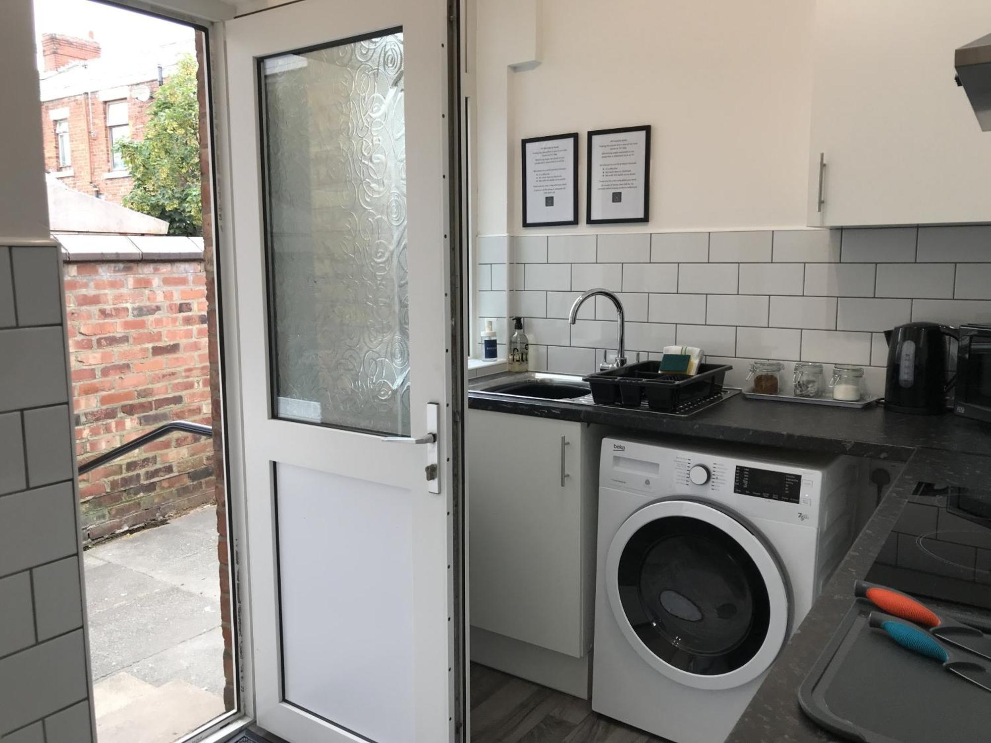 Bright Spacious 3-Bed With Office & Patio, Preston Preston  Exterior foto