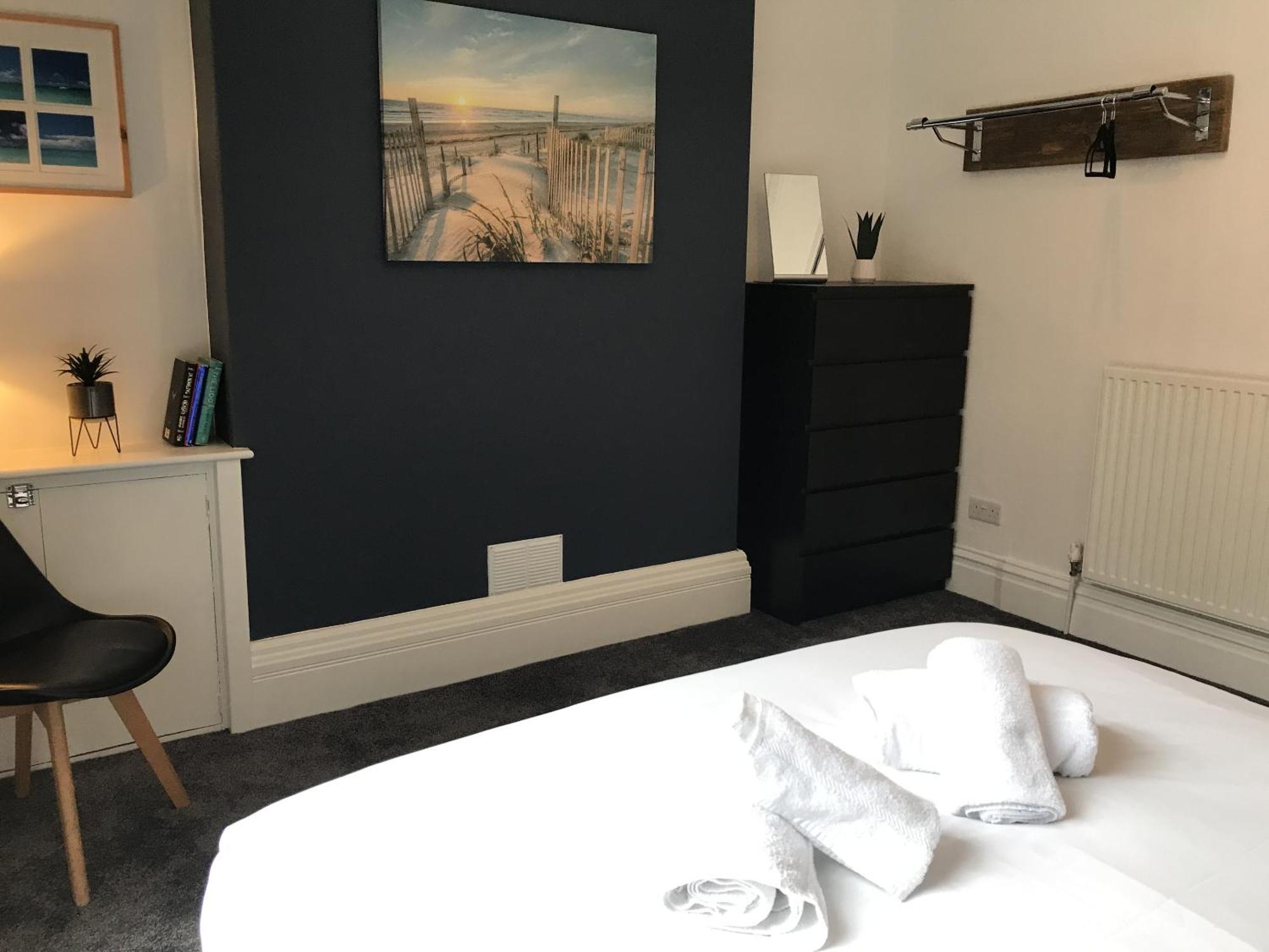 Bright Spacious 3-Bed With Office & Patio, Preston Preston  Exterior foto