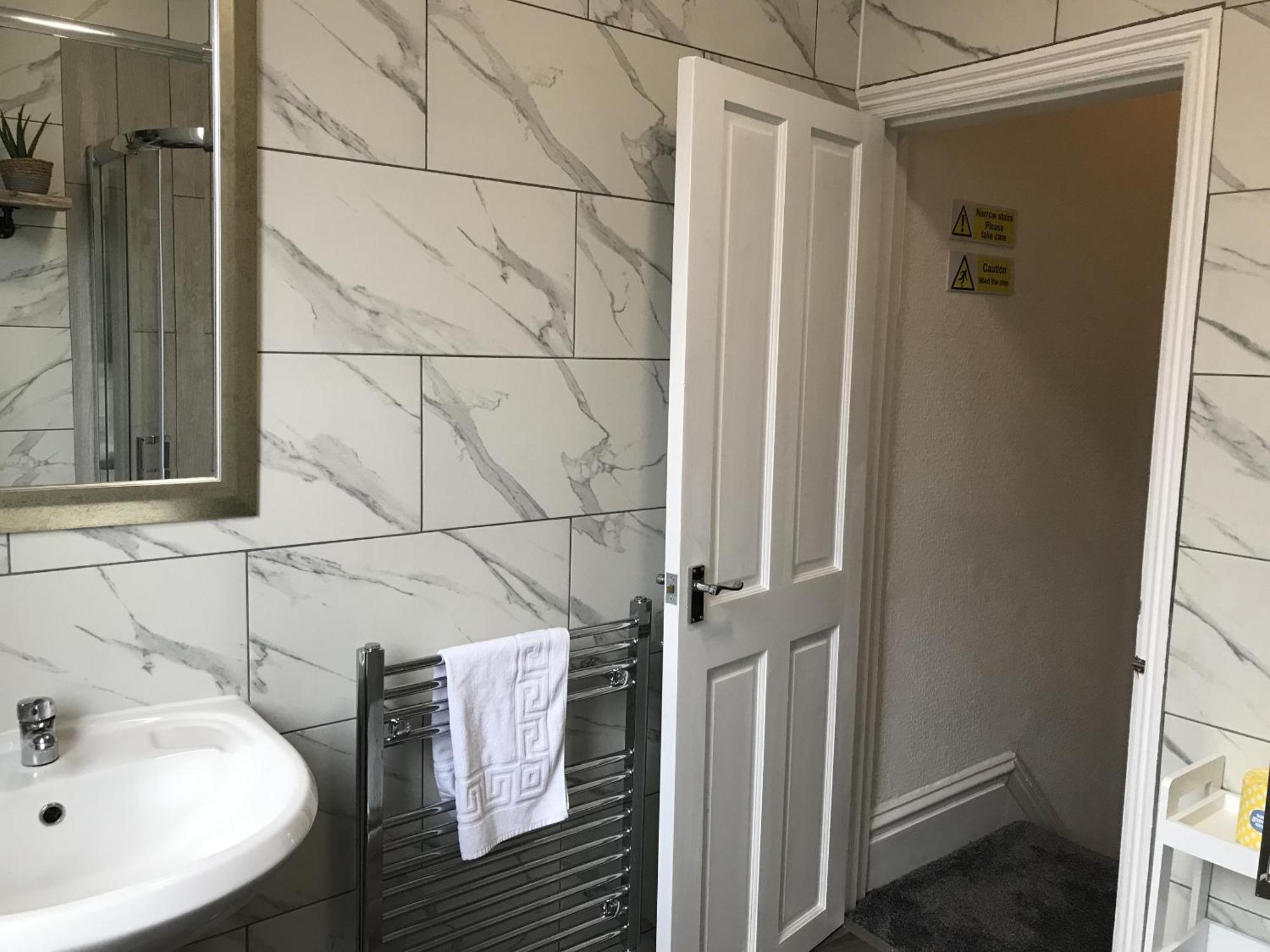 Bright Spacious 3-Bed With Office & Patio, Preston Preston  Exterior foto